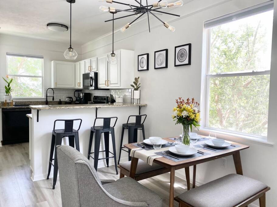 Sanctuary Gainesville Bright 2 Bedroom King Condo エクステリア 写真
